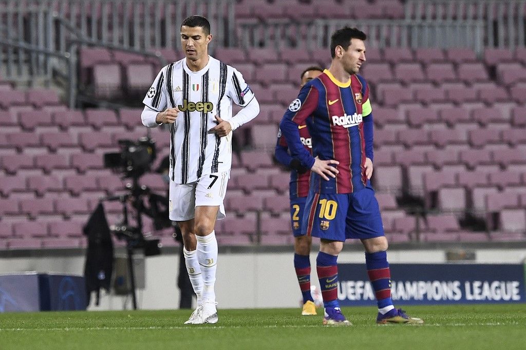 Ronaldo (balra) és Messi a decemberi Barca-Juve (0-3) BL-rangadón még egymás ellen játszott