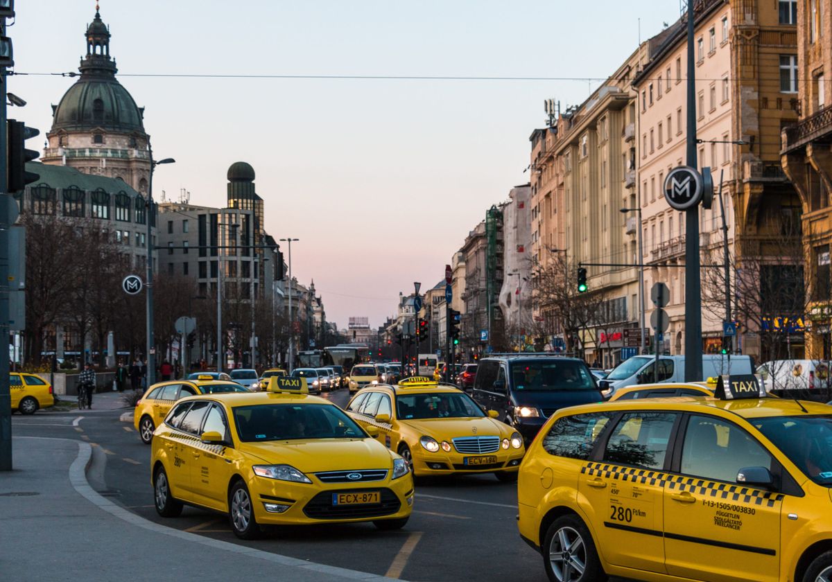 Budapest, taxi, sablon