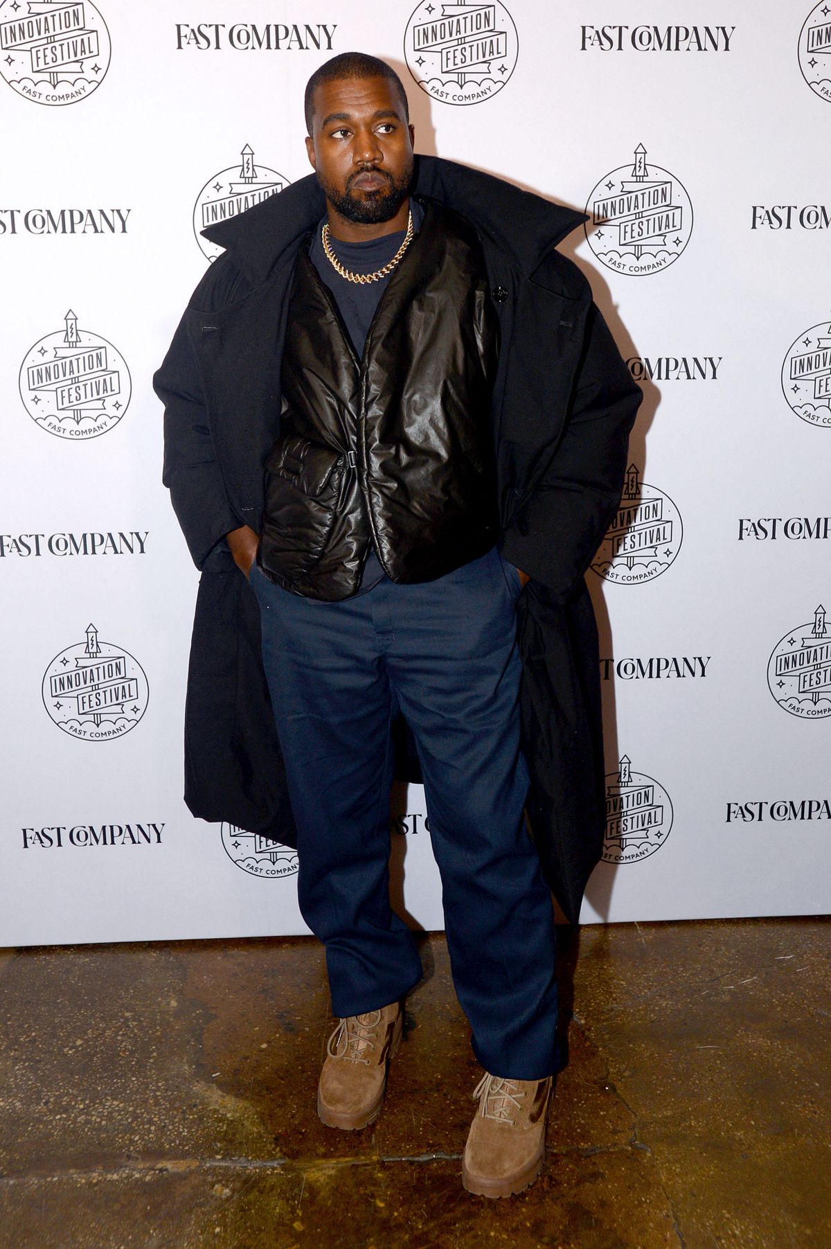 Magyarázat érkezett Kanye West botrányos viselkedésére