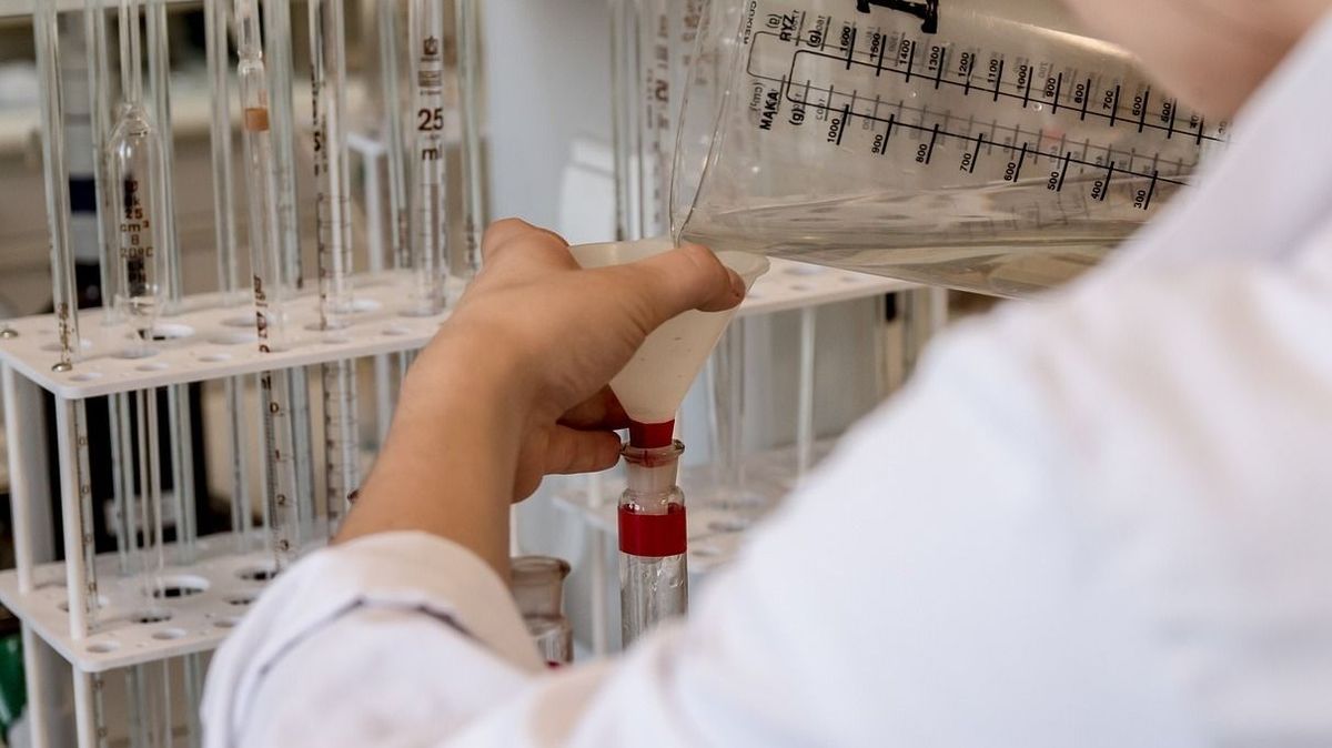 Házi droglaborban készítette a kábítószert a férfi