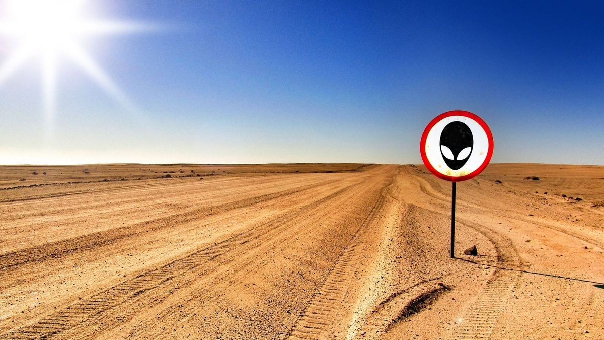 Kitálalt a NASA embere, földönkívülieket láttak