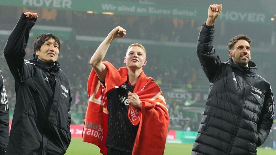 Schäfer (középen) tavaly október óta kedden először léphetett pályára az Unionban