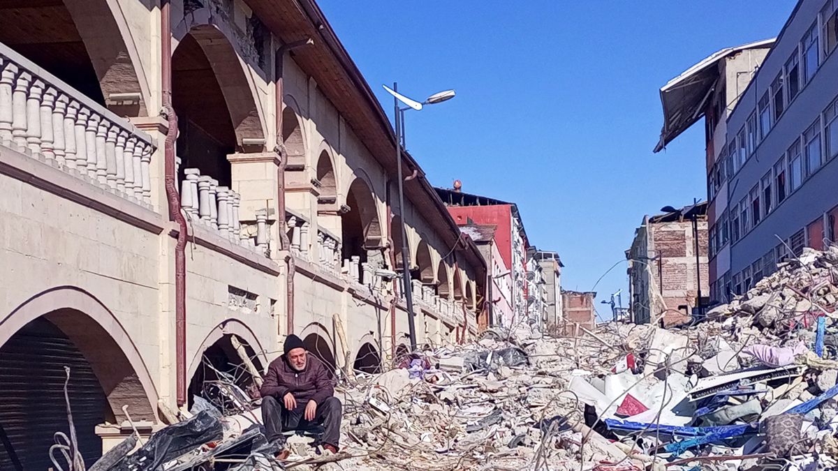 Friss hír érkezett: 3 halálos áldozata és 213 sérültje van az újabb földrengésnek – Metropol