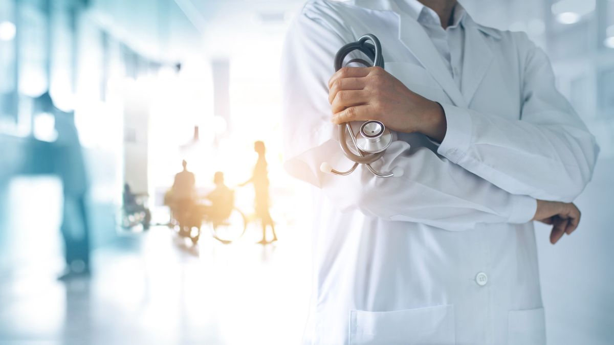 orvos, doktor, kórház, egészségügy, Shutterstock illusztráció