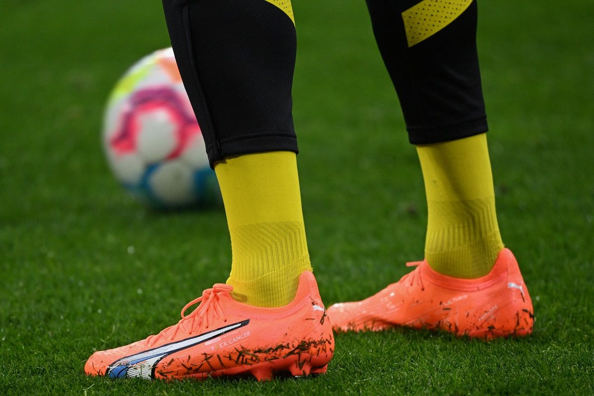 Football: Bundesliga - day 16: Borussia Dortmund v Augsburg