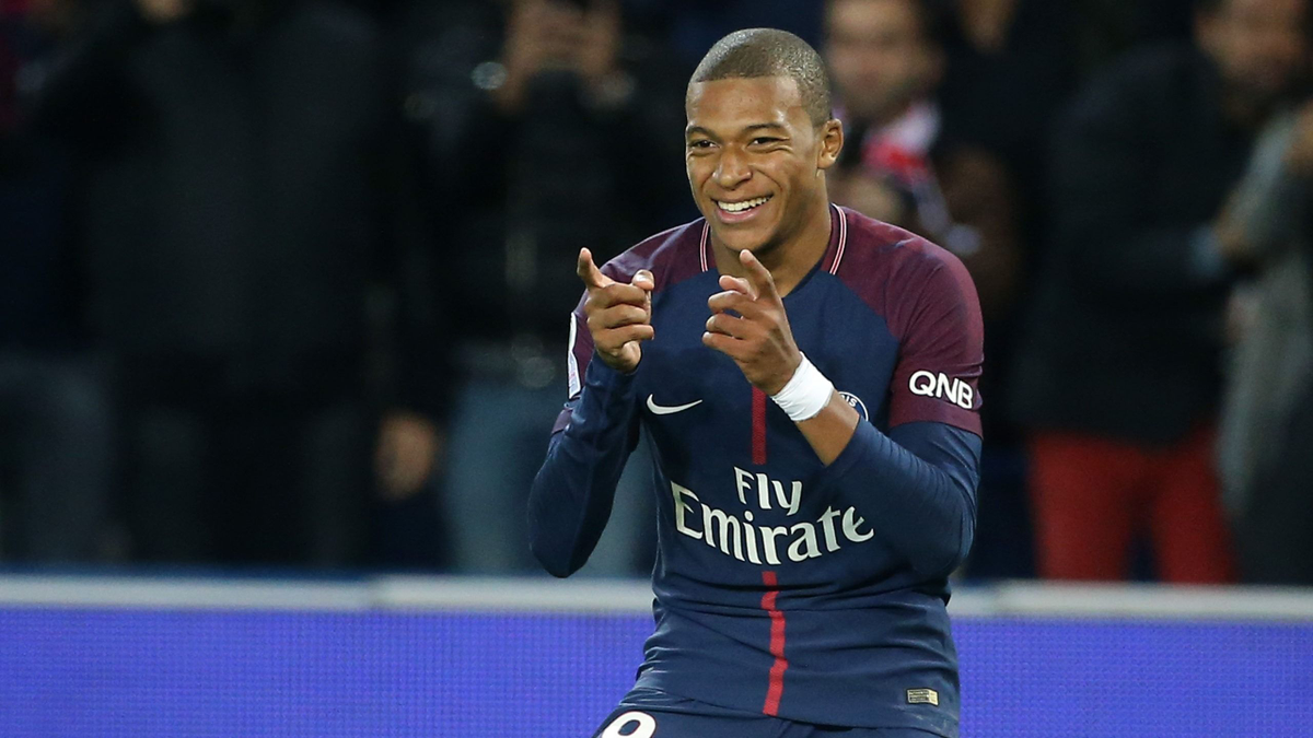 Nehéz döntés: feladta a leckét Mbappé