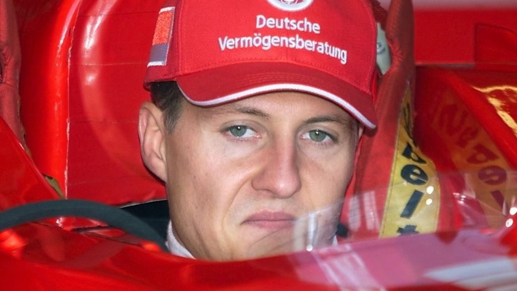 Michael Schumacher a 2000-es Brit Nagydíj előtt a Ferrarijában