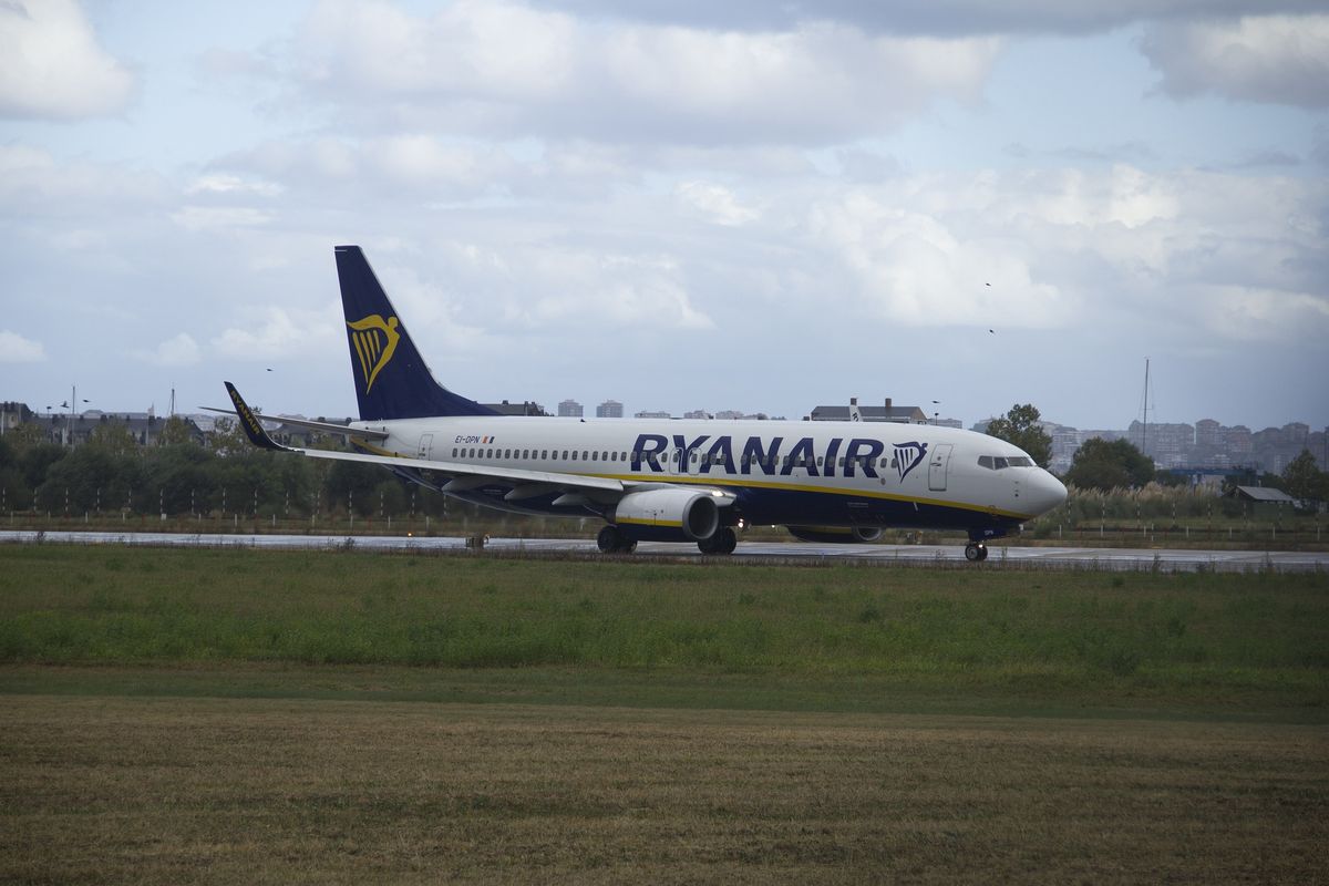 Ryanair repülőgép sablon