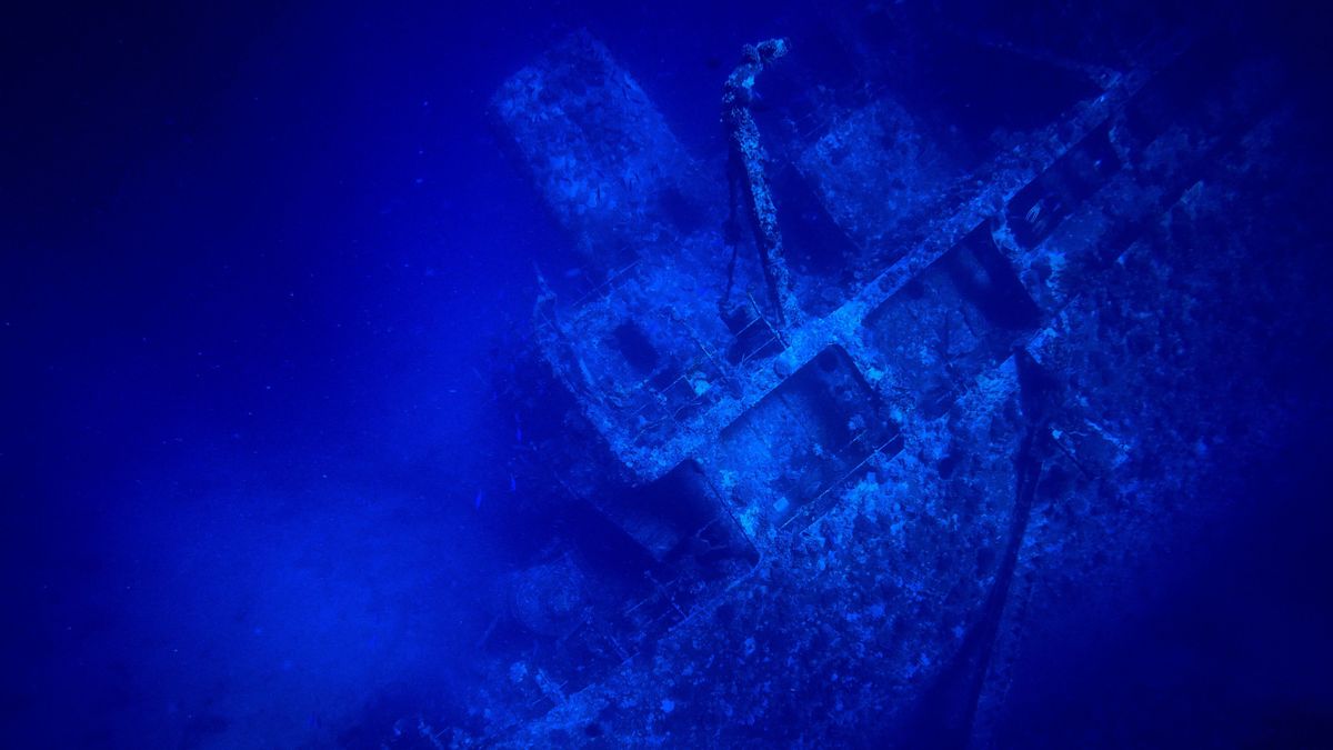 hajóroncs tengeralattjáró Titanic sablon illusztráció