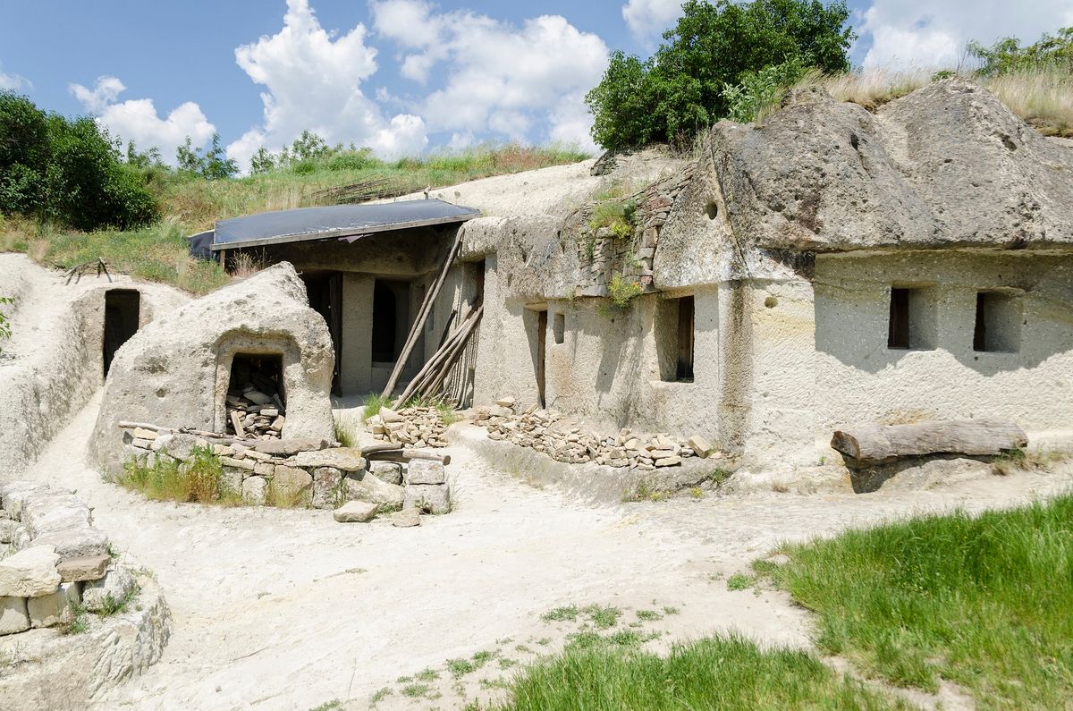 Barlanglakás otthon ház kunyhó sablon