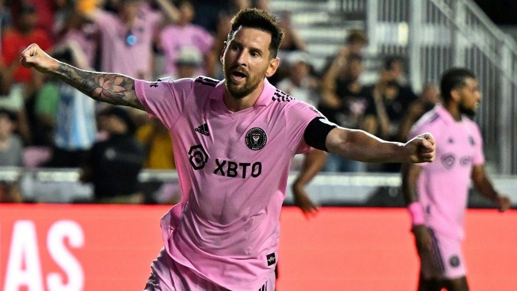 Messi két meccsen három gólt szerzett új floridai csapatában