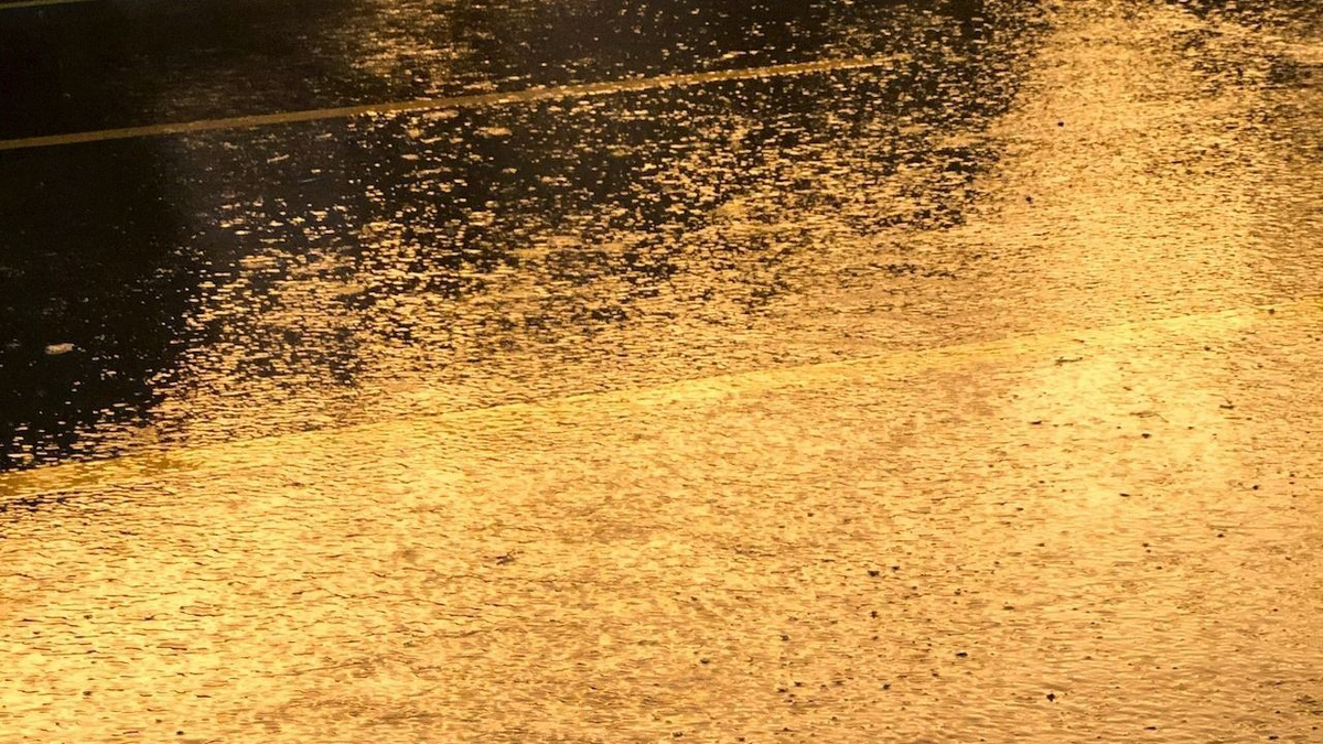 Micsoda hosszú hétvége: erre a napra 19 vármegyére adtak ki riasztást!