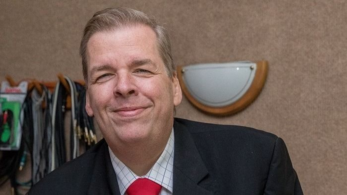 Schmuck Andor ezzel eteti a nyugdíjas nőket