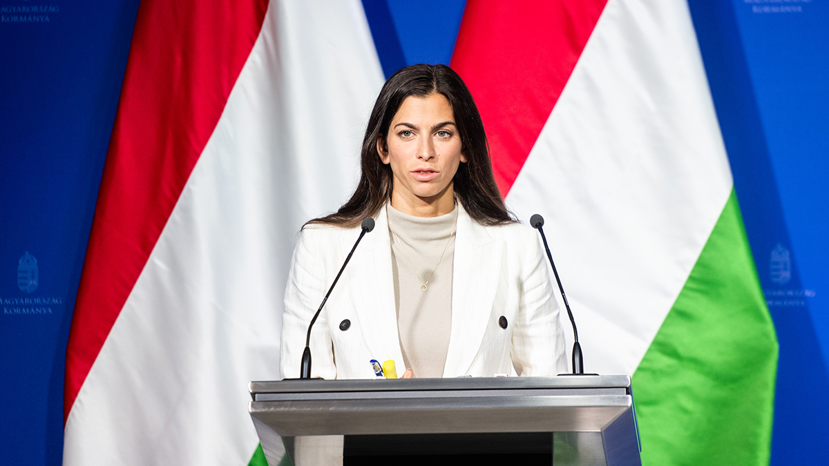Szentkirályi Alexandra: a ciklus végére átlagosan 880 ezer forintot kereshetnek a tanárok