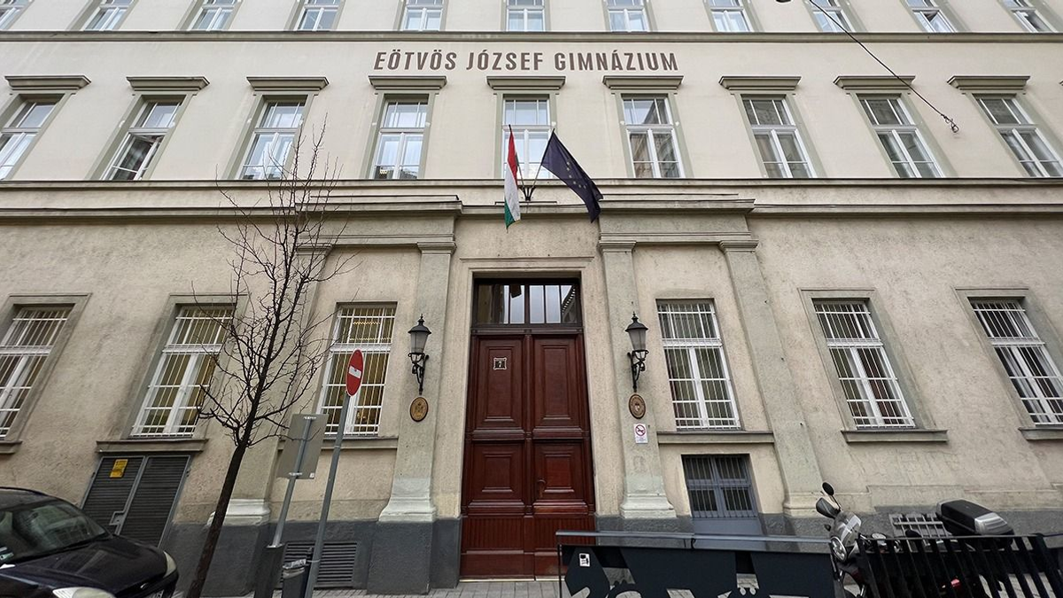 Befolyással üzérkedés – ügyészségi gyanúsítás az Eötvös József Gimnázium korrupciós ügyében