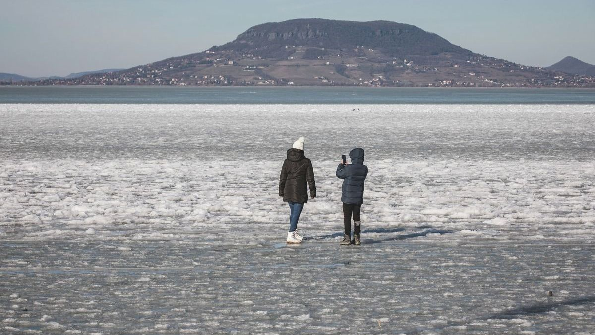 Megjött a farkasordító hideg, a Balaton is befagyhat
