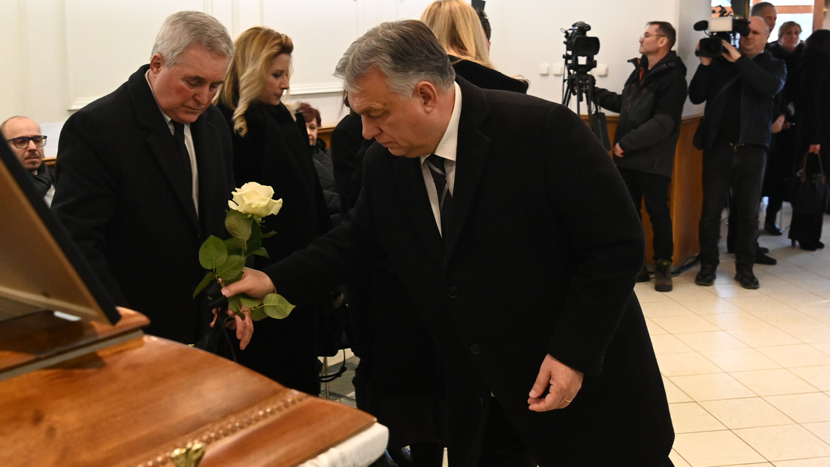 "Köszönünk mindent!" – Így búcsúzott Orbán Viktor Vízkelety Marianntól