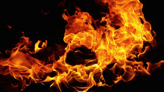 Most érkezett: egy idős nő és egy kutya is meghalt a tolnai háztűzben