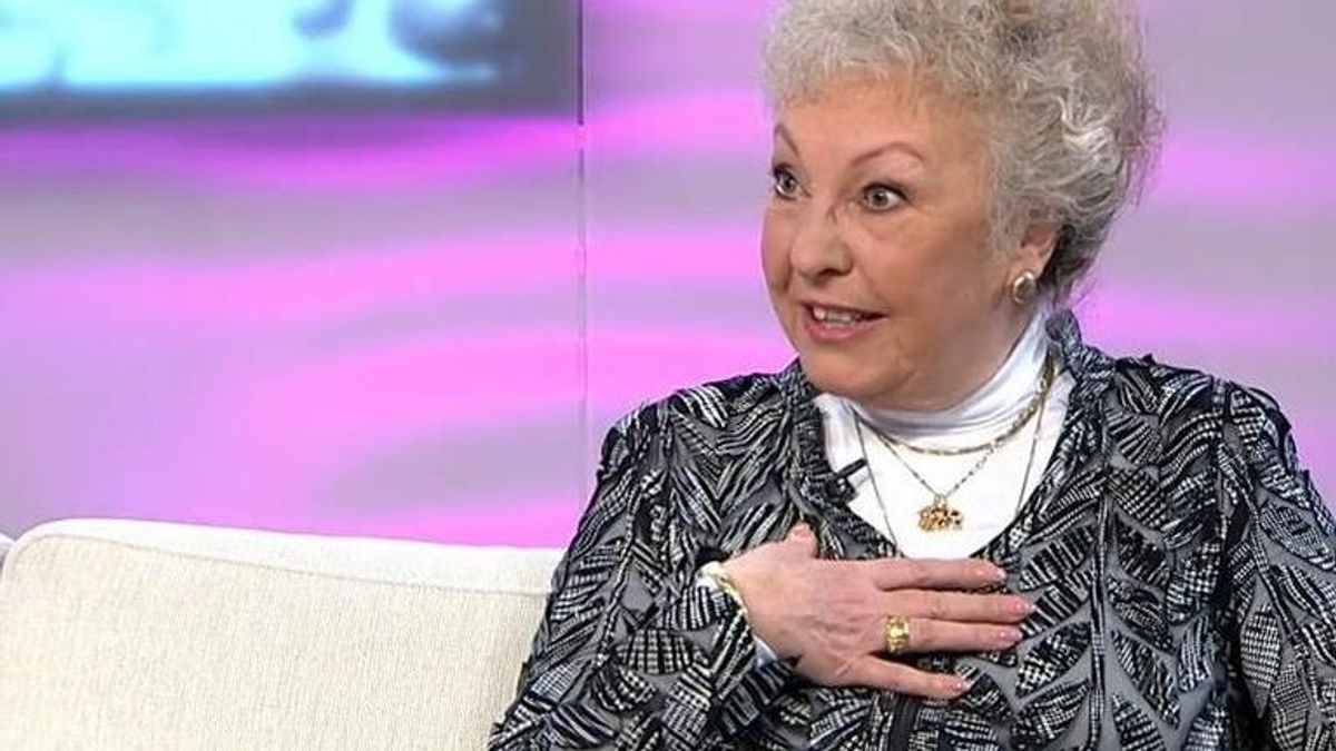 Magdi anyus visszatért a képernyőre – Videó