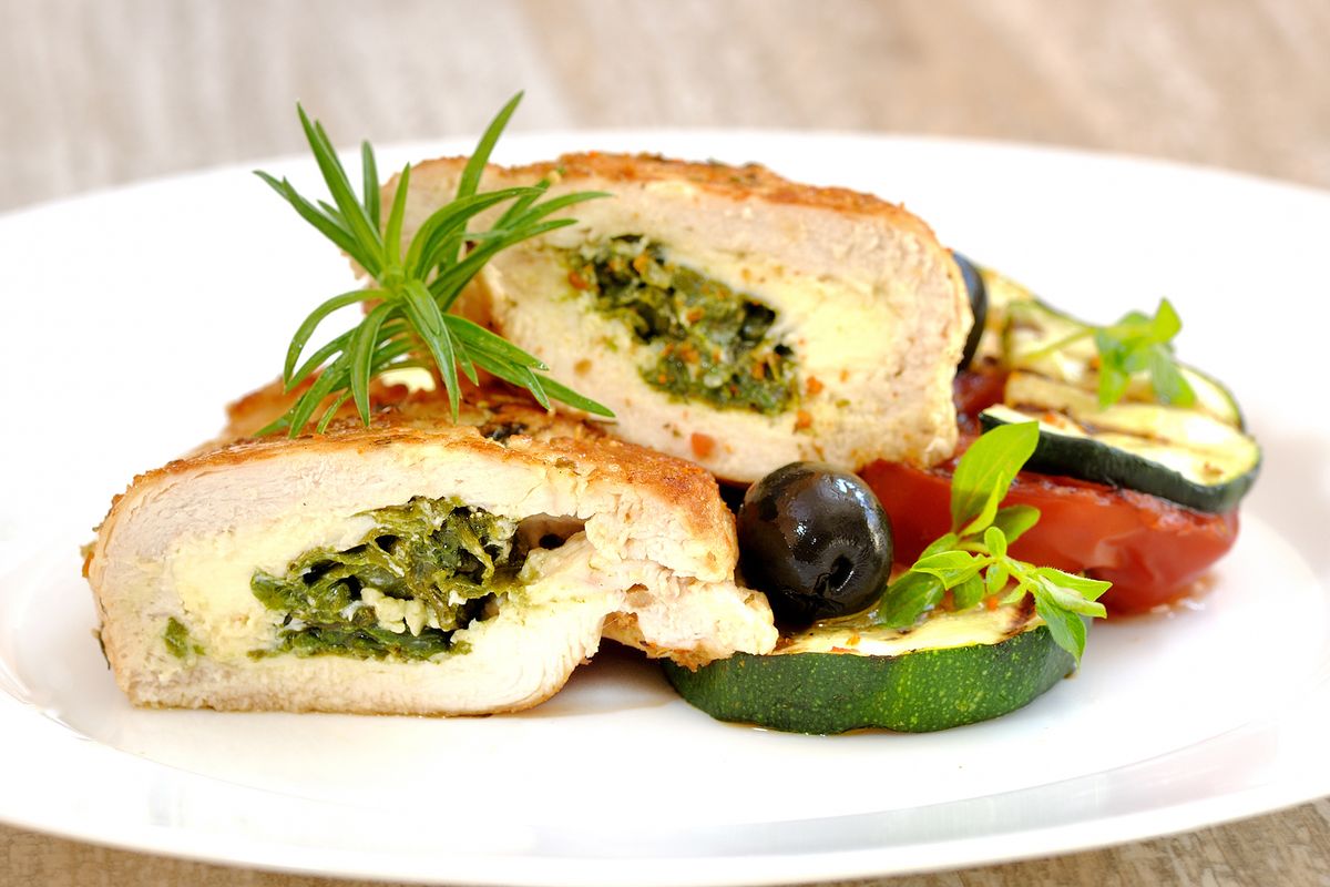 Chicken,Breast,Stuffed,With,Spinach,And,Gorgonzola