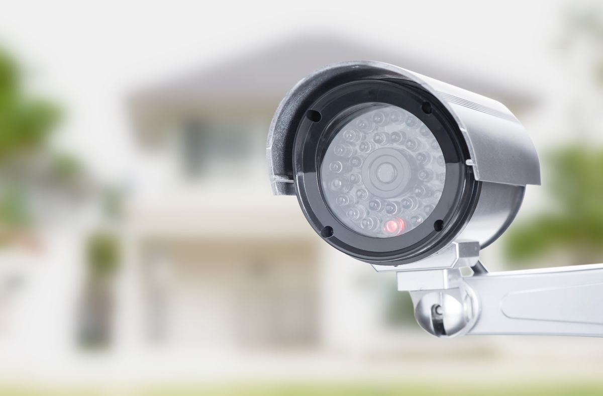Cctv,Camera,Ccd,Lens,Security,On,House,Home,Blure,Background