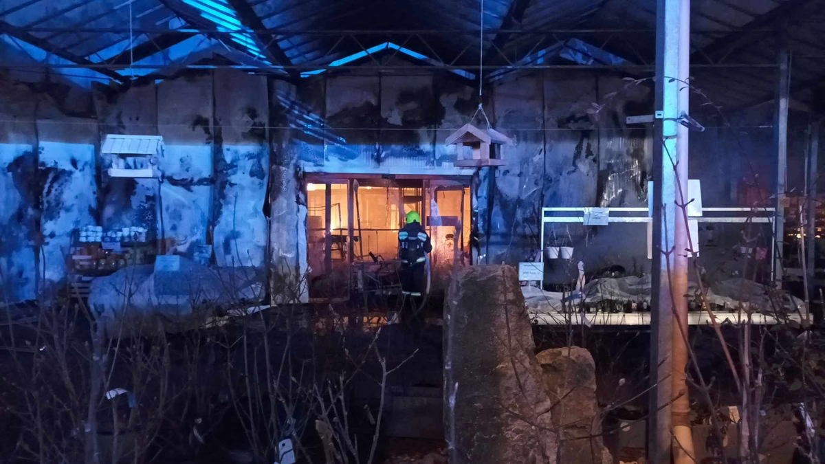 „Ötméteres lángokkal égett” – szörnyű tűz pusztított Soroksáron – szemtanúk mesélnek a katasztrófáról