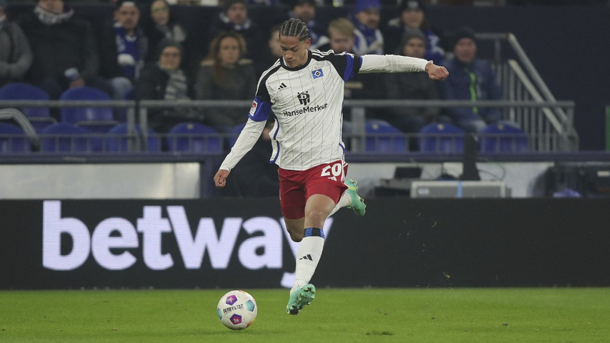 Repült az edző, óriási lehetőség előtt áll Marco Rossi támadója