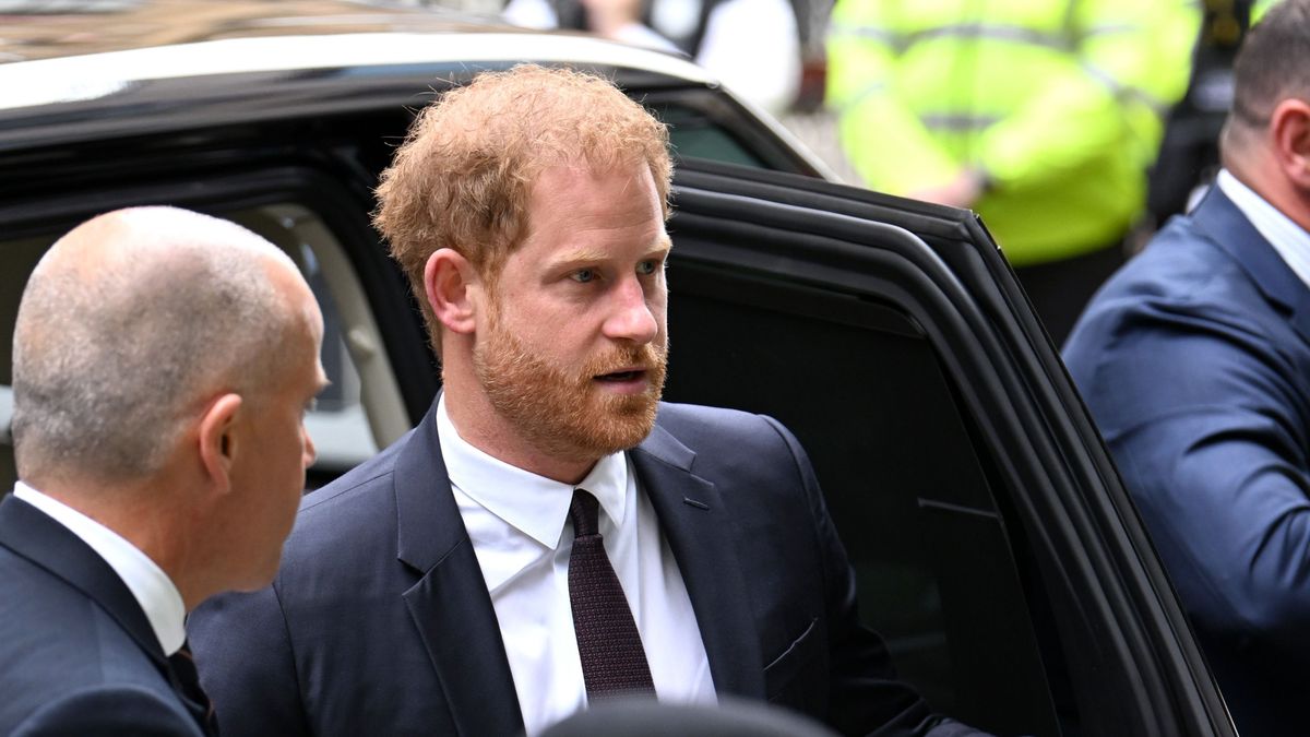 Prince Harry MGN phone hacking trial