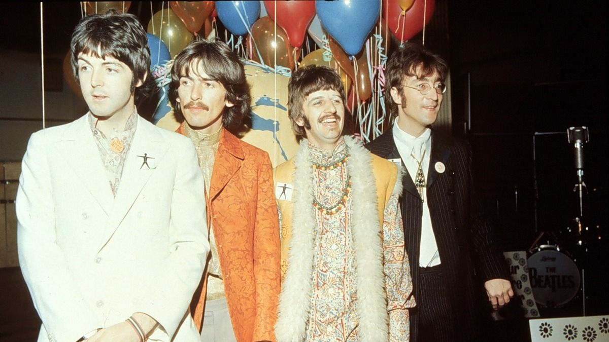 Fél évszázad után lett meg a Beatles ellopott hangszere