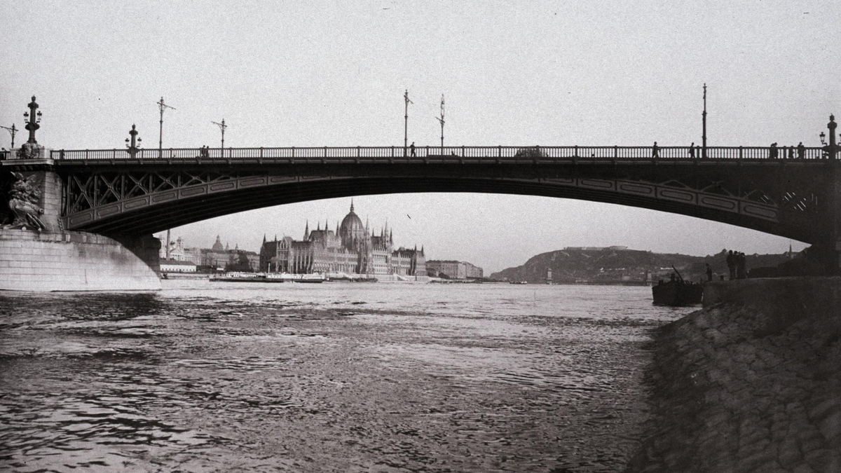 Ennyit változott Budapest az elmúlt 100 évben – Galéria