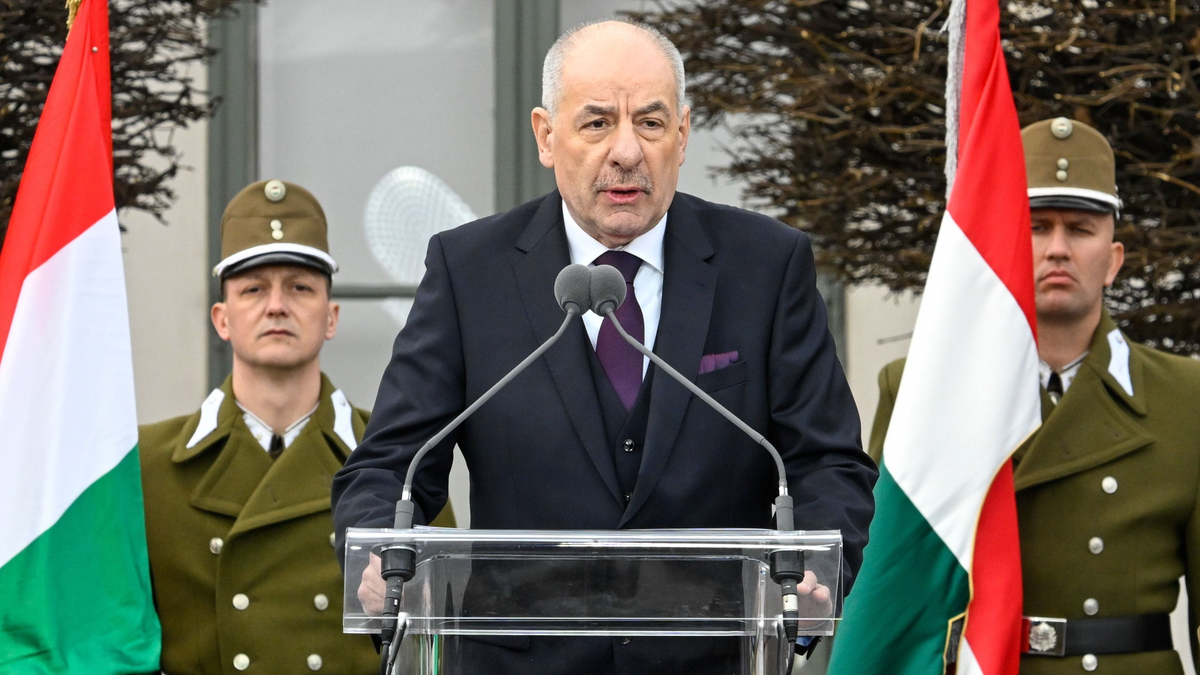 Dr. Sulyok Tamás sem hagyta szó nélkül a Fradi bajnoki címét