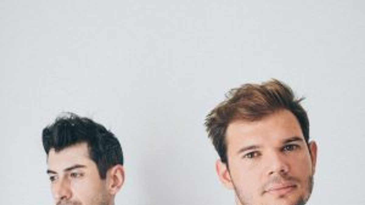 Café Live! - zenél a Meet Me Midway