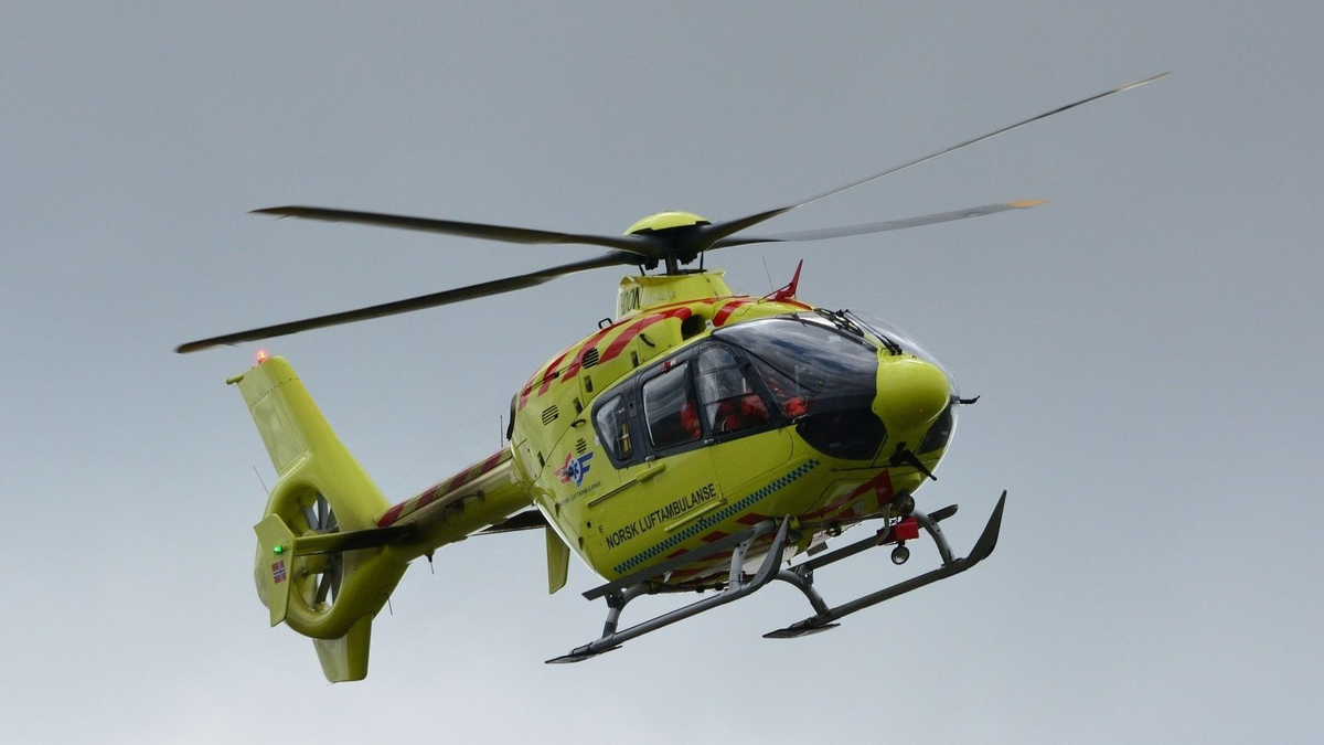 Most jött: hajóbaleset történt, mentőhelikoptert riasztottak a Kis-Dunához