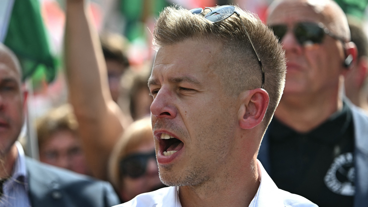 Magyar Péter titkolni próbálja Bajnaihoz fűződő kapcsolatát