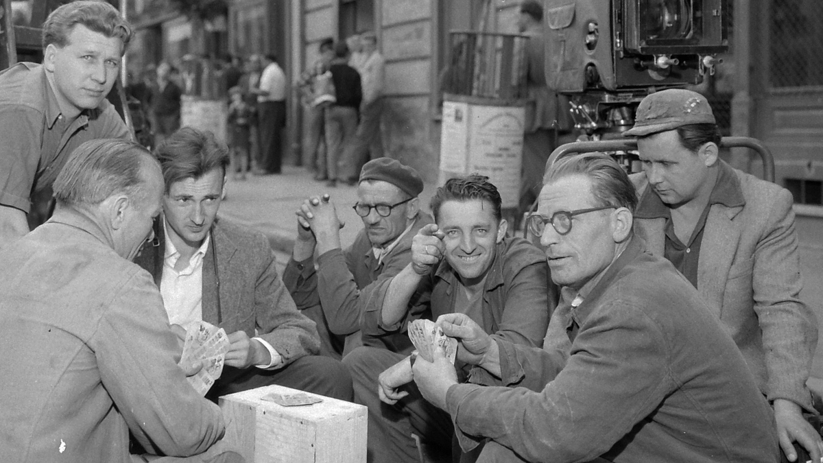 123 éve született a magyar film: teszteld, te mennyire emlékszel a régi idők mozijaiból - kvíz