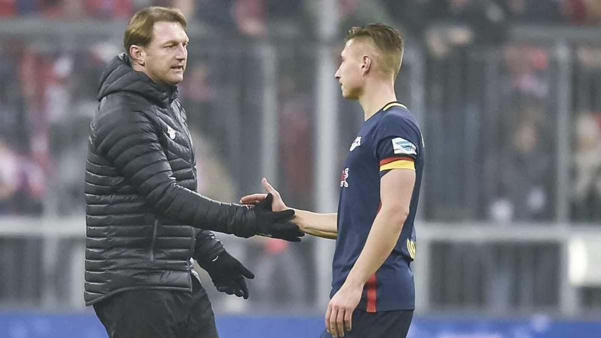 „Lenyűgöző látni” – Magyar válogatott focistáról áradozott ellenfélként a Bundesliga-edző