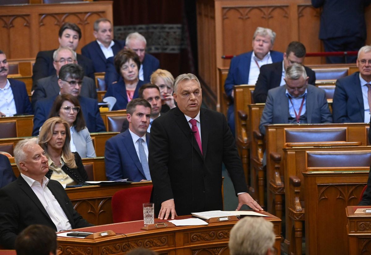 Orbán Viktor parlament