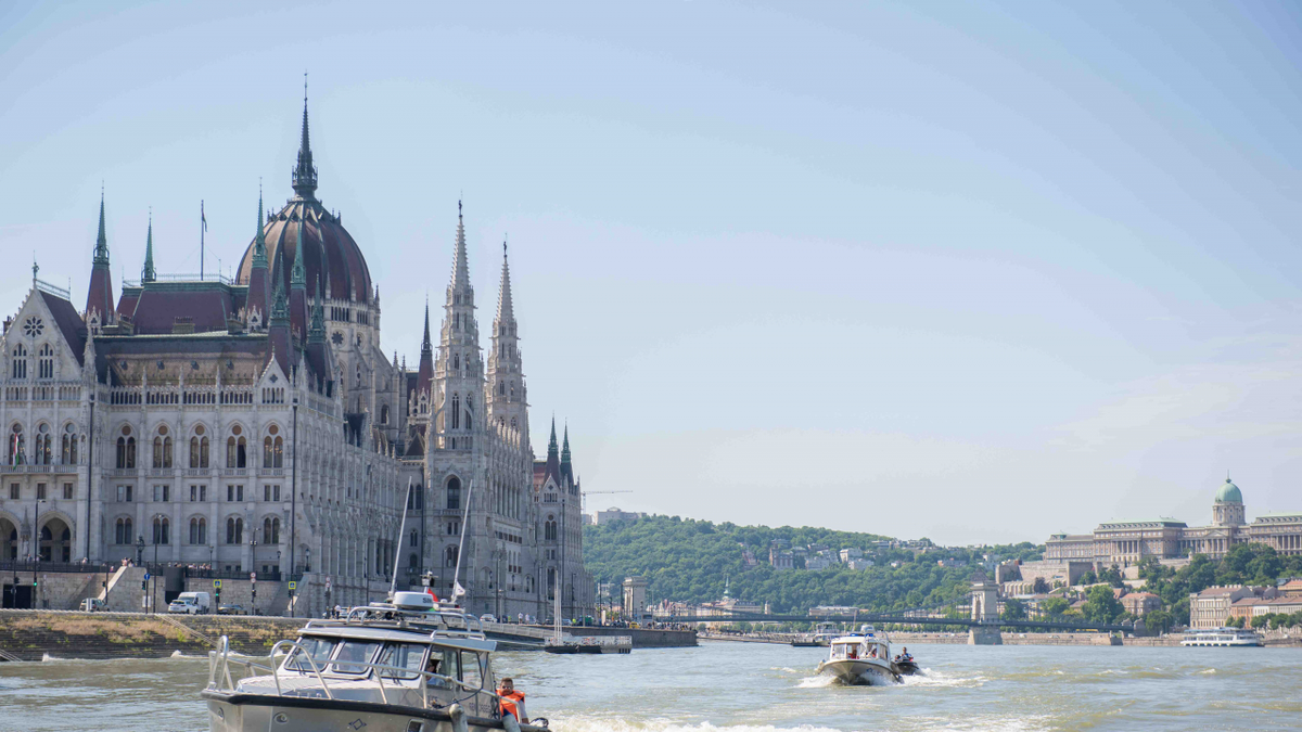 A Hableány és a verőcei hajóbaleset áldozataira emlékeztek Budapesten - Fotók!