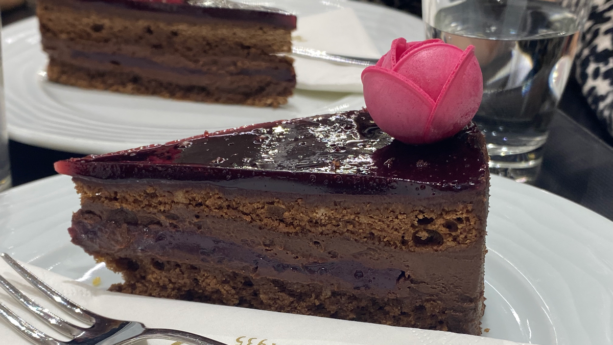 Ez a torta Tigrismogyorós, és nem allergizál!