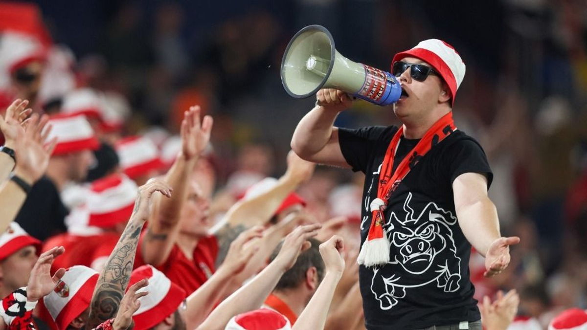 Nem szégyellősek, ennyi az osztrák drukkerek tarifája az Eb-n