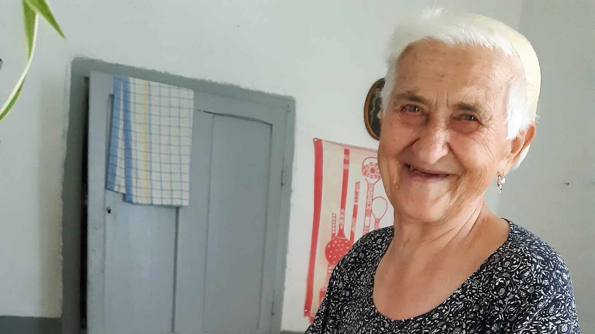„Öröm számára, hogy adhat a maga által termelt finomságokból” – sztár lett a TikTokon a 81 éves Ibolyka néni