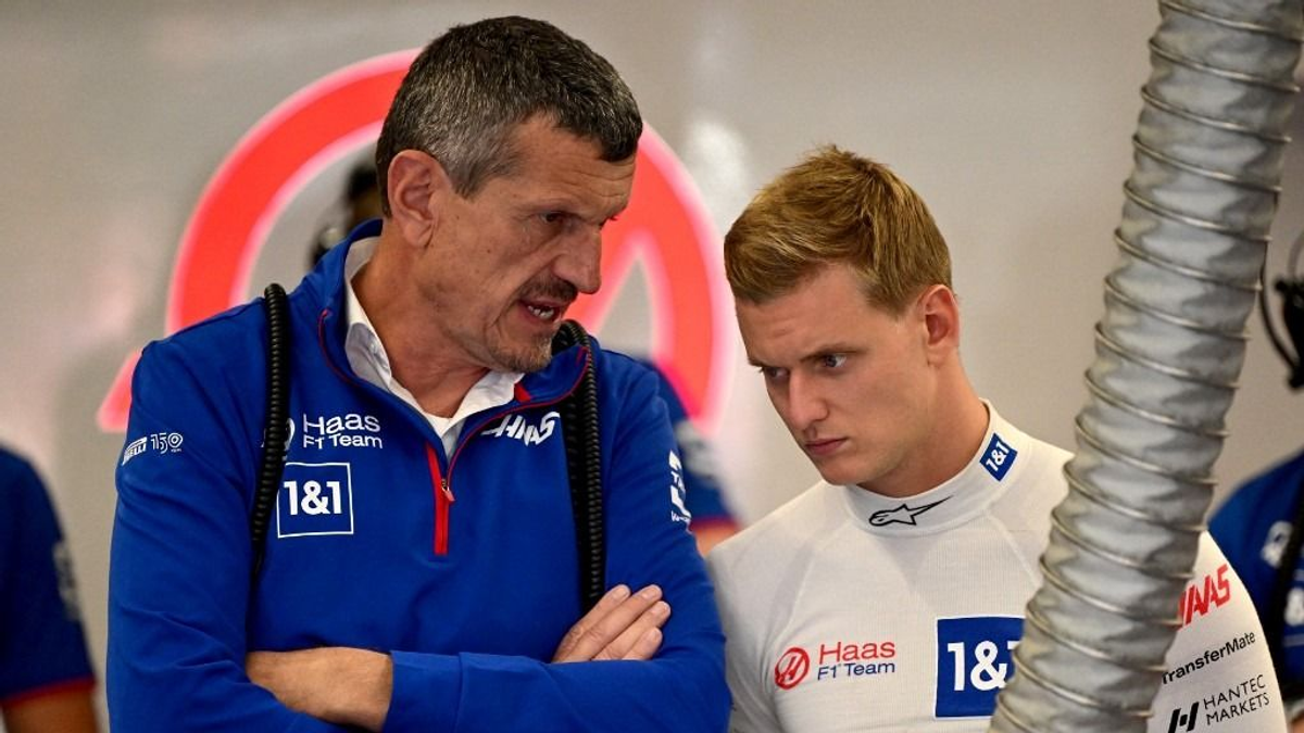 Már megint Schumacher ellen kampányol az F1-es csapatfőnök