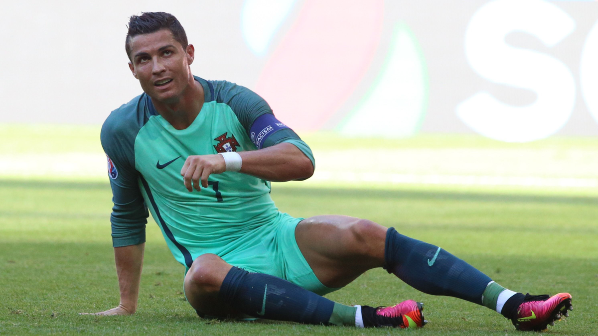Hihetetlen, Ronaldo szinte könyörgött a magyaroknak a 2016-os Eb-n
