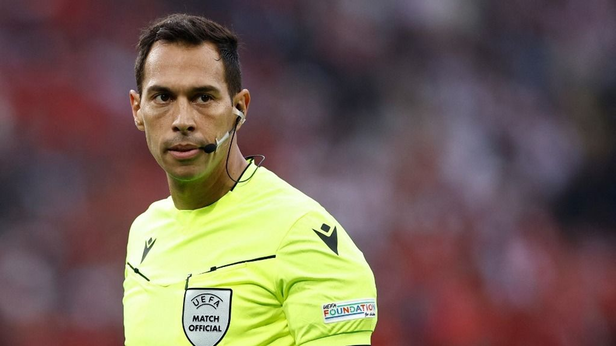 Tíz piros lap egy meccsen! Botránybíró vár Marco Rossi csapatára