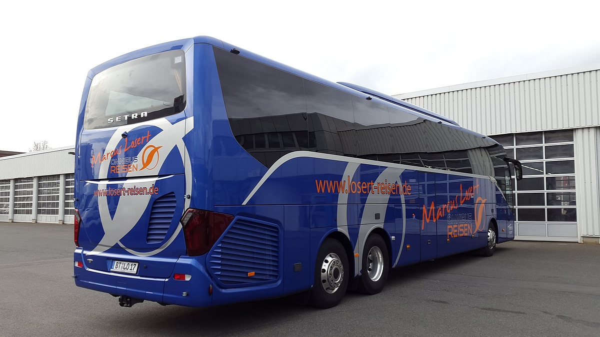 Busszal a tengerpartra – Így lesz élmény a nyaralás