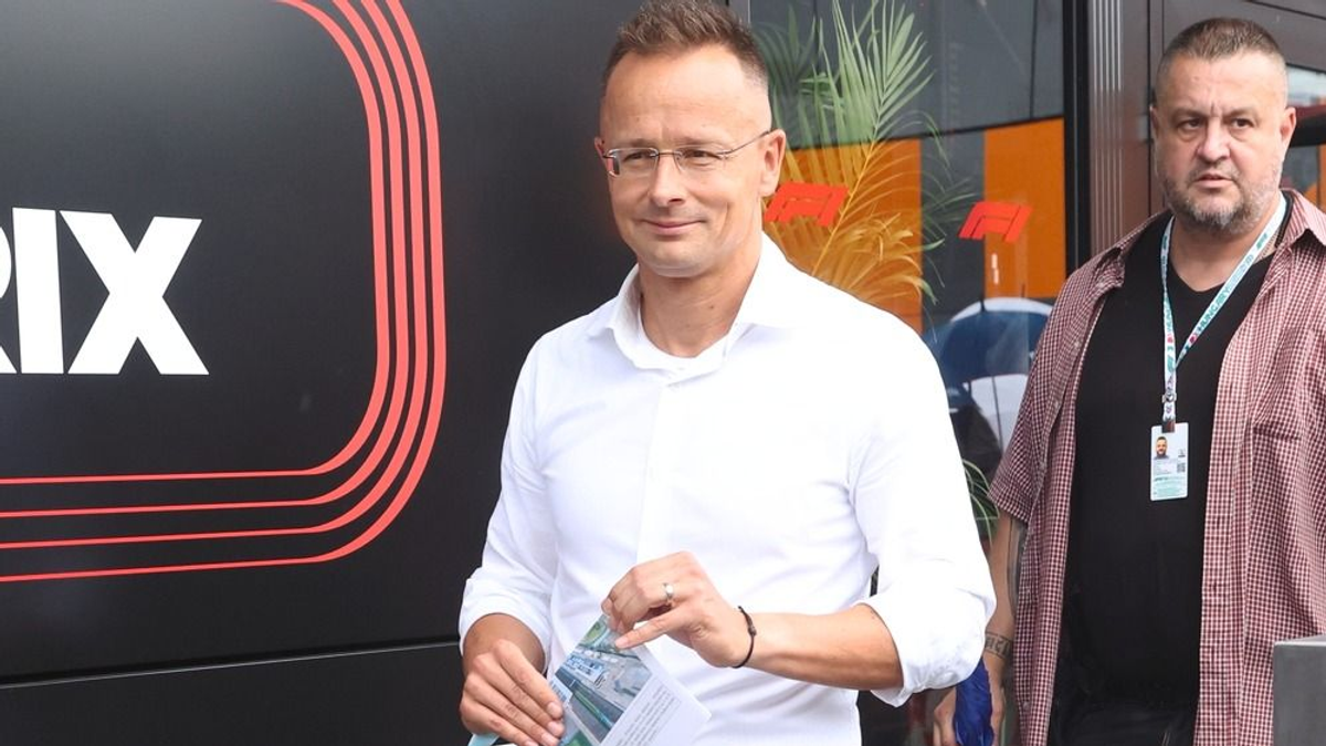 Szijjártó Péter elárulta, kinek szurkolnak a fiai a Magyar Nagydíjon