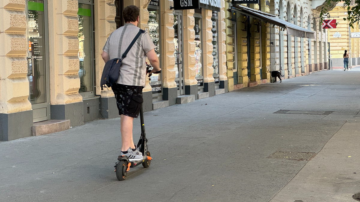 „Minden rolleresnek volt balesete” – Ketyeg az óra a rendőröknél: ha ezt nem oldod meg, jön a csekk!