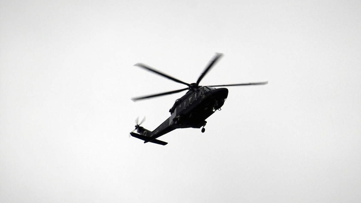 Lezuhant egy helikopter a város szívében, három gyermek meghalt – Videó