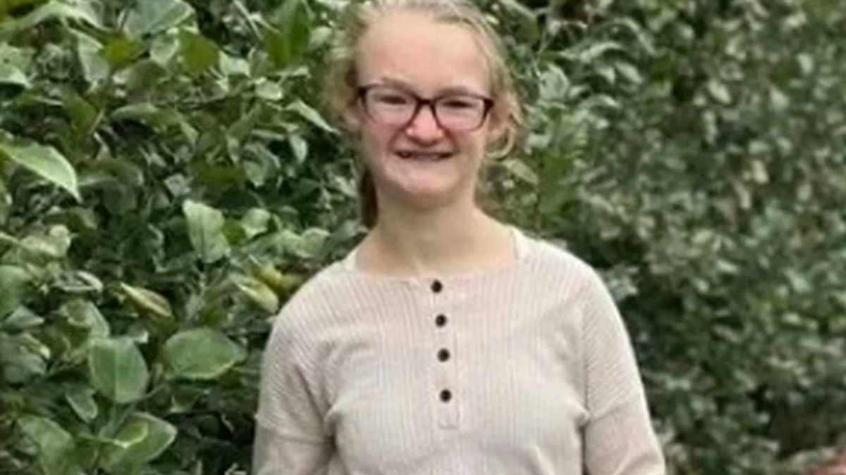 Emlékszel még az eltűnt 17 éves lányra? Élve találták meg, de a család nem lelt vígaszt