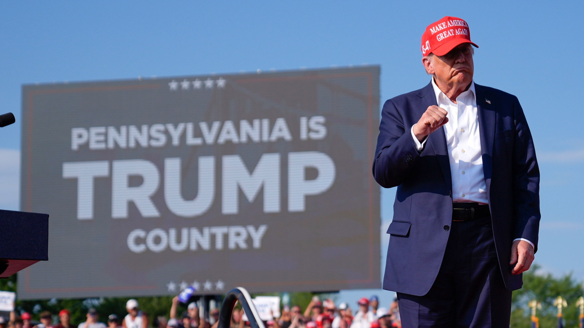 Először szólalt meg Donald Trump a merényletet követően: „Halottnak kéne lennem”